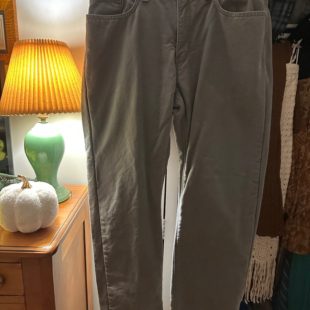 Eddie Bauer Men's Khaki Chinos